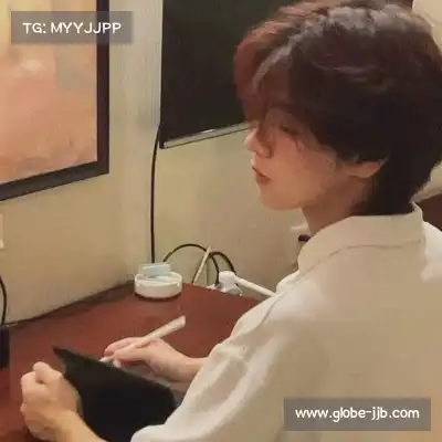 卓骅明